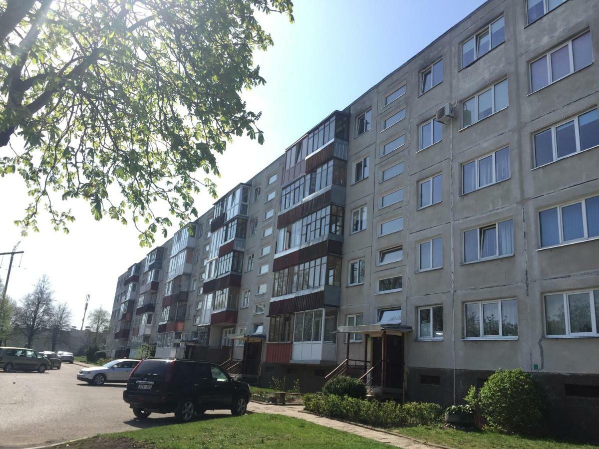 Lieporiu Apartamentai Šiauliai Exteriör bild